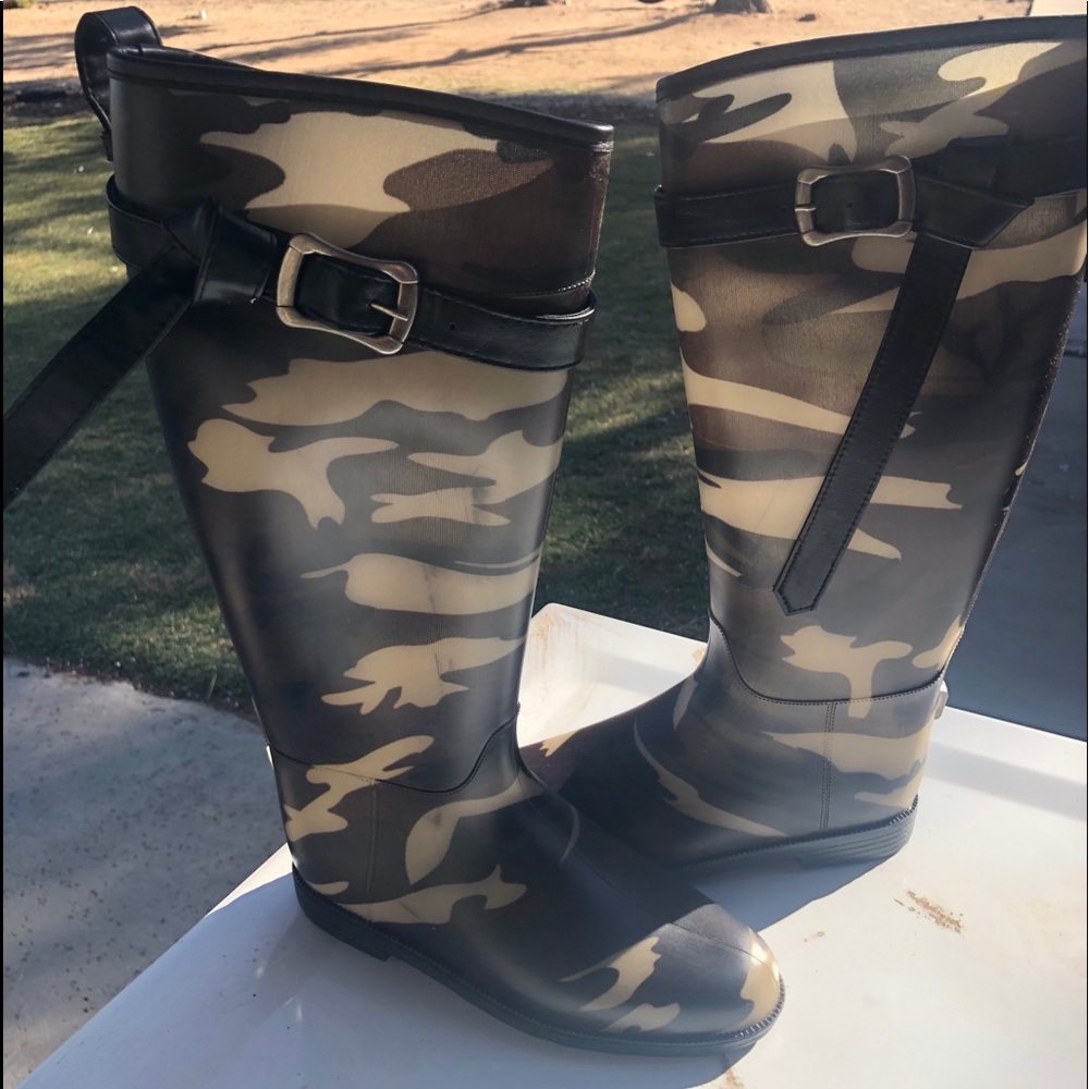 Brand New Riff Raff Camouflage rain boots